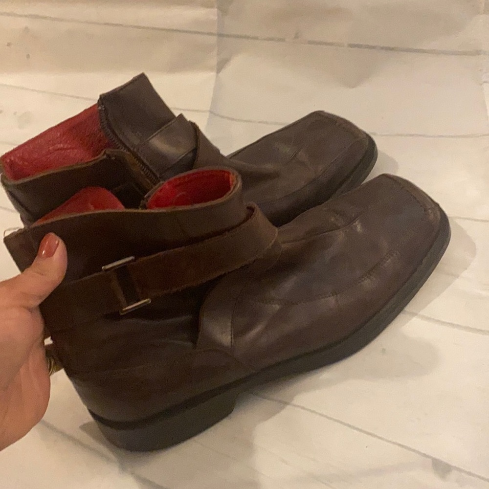 Kenneth Cole men’s leather boots